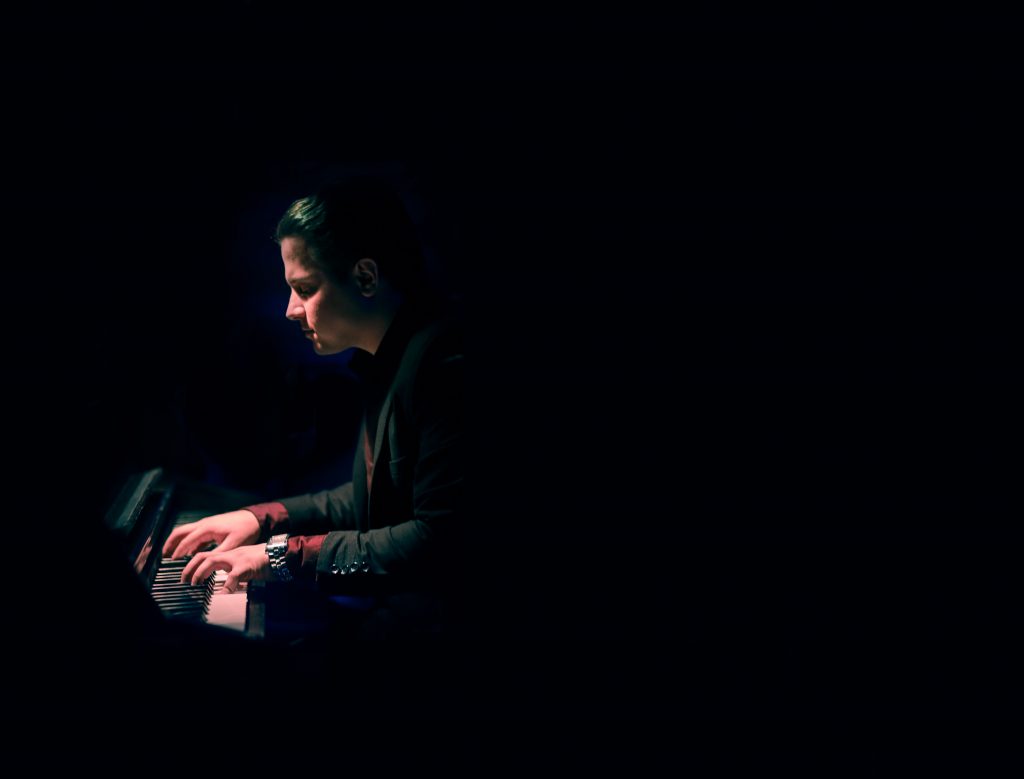 hossein bidgoli 7 1024x779 - گالری تصاویر حسین بیدگلی